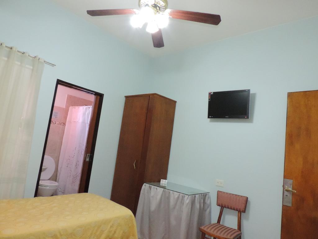 Hotel Galicia Trelew Pokoj fotografie